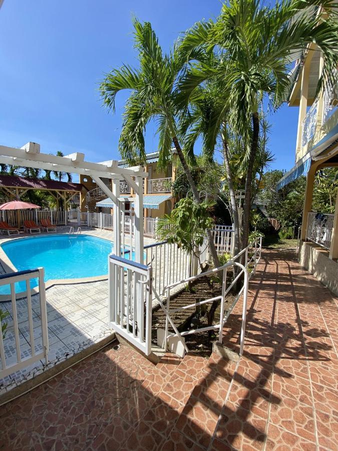 Appartement Moderne A Pointe Noire 36 M² Piscine & Jacuzzi Exterior foto
